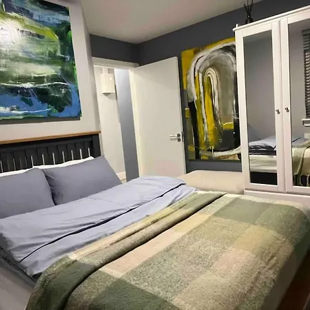 “ The Art House 4” Galway, Woodquay * גלוואיי