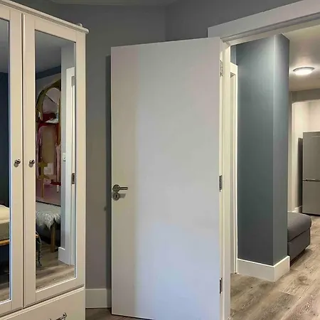 “ The Art House 4” Galway, Woodquay דירה גלוואיי